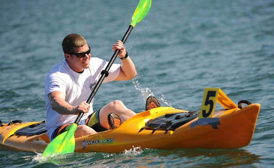 Kayaking%3A+Adventurous+Sport