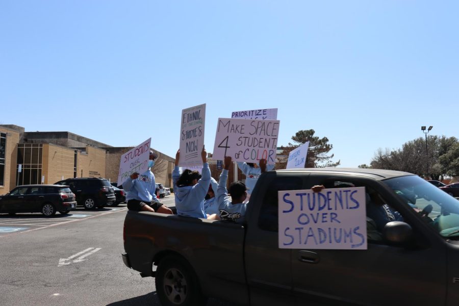 Protesters drove around campus in a truck and honking their horns to support Black Student Association President Queen Elizondos hunger strike.