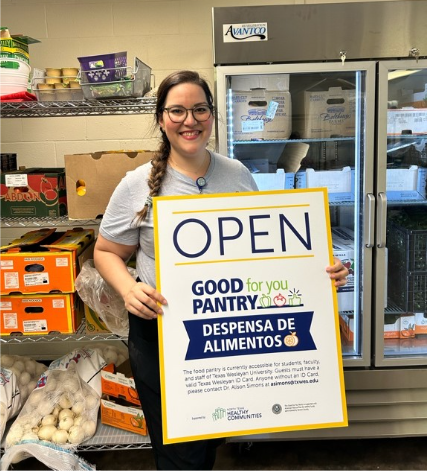 Claudia Gonzalez works on the partnership with Good For You Pantry Program. 