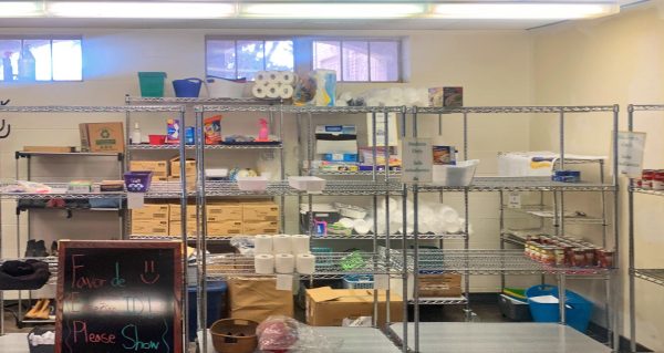 On top of the donations from Dr. Simons, other professors such as Dr. Stacia Campbell contribute to the pantry as well. 
