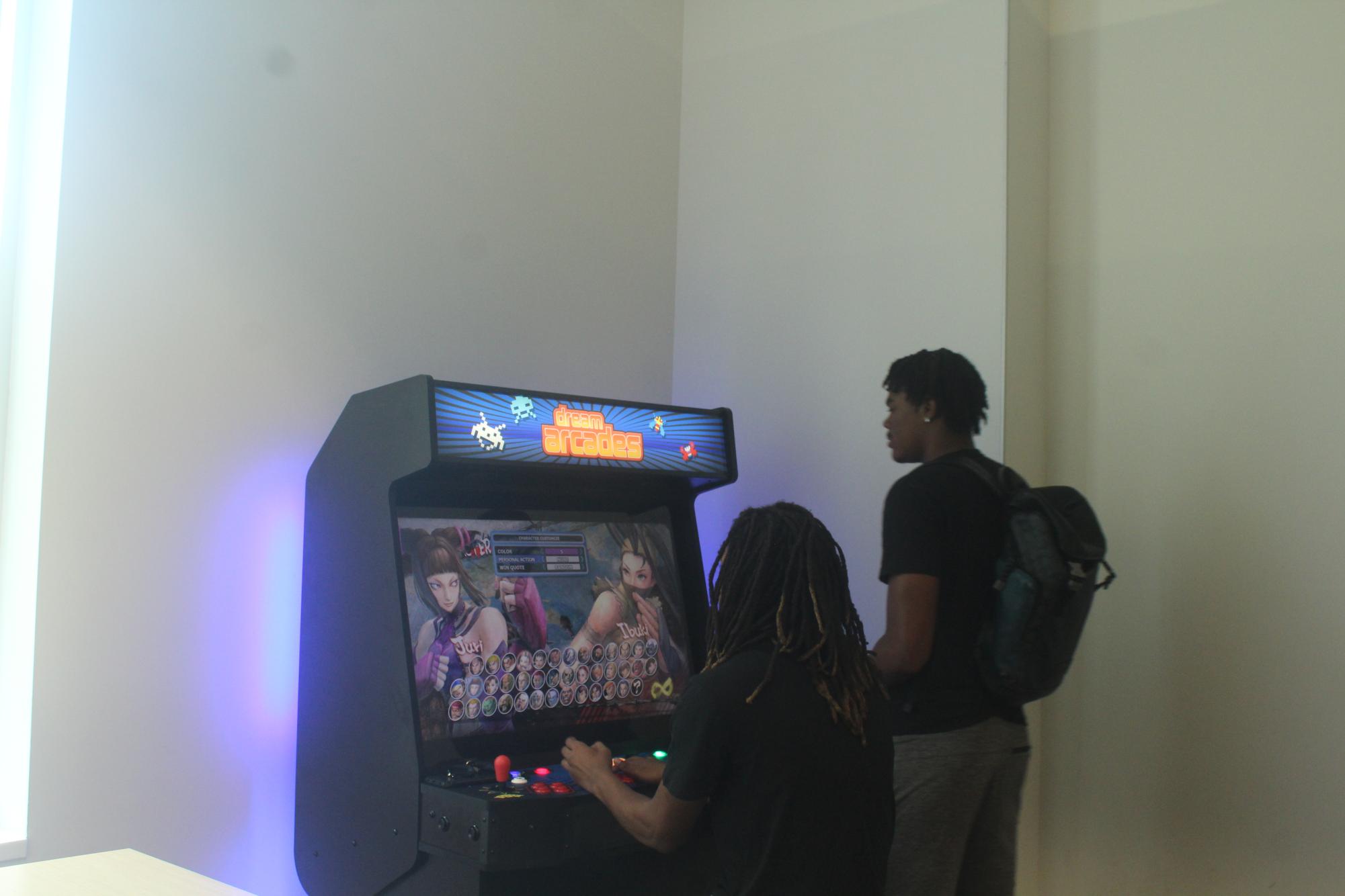 Arcade machine is the latest addition to the student gaming room – The Rambler