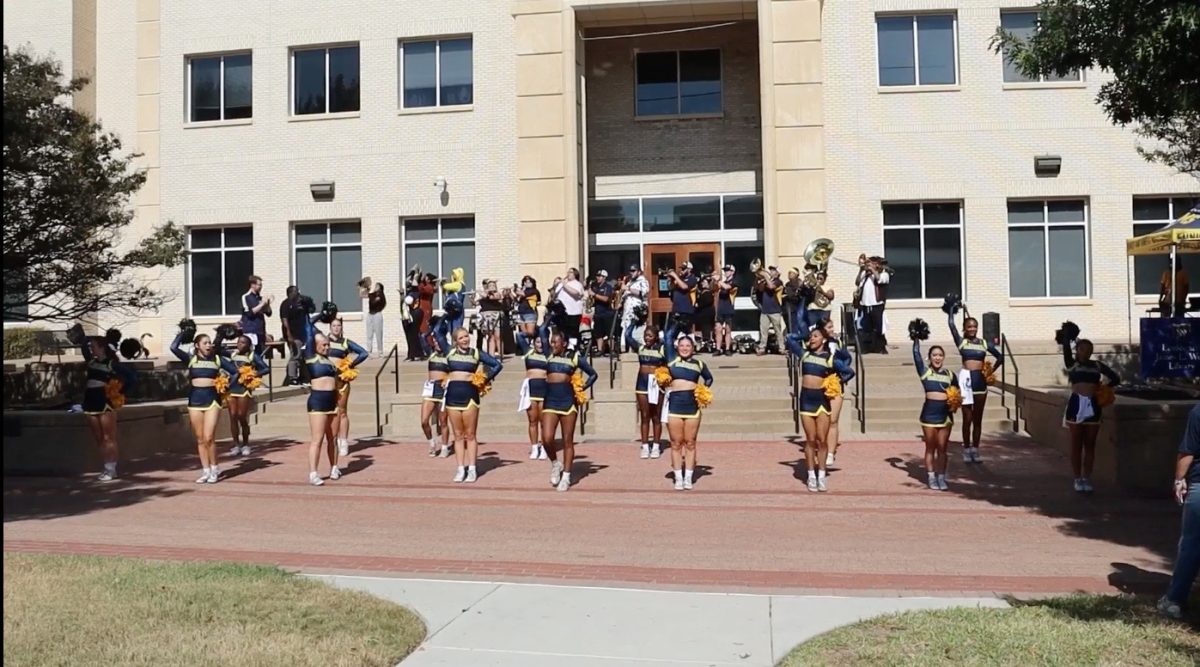 Wesleyan pep rally celebrates student life, Halloween spirit