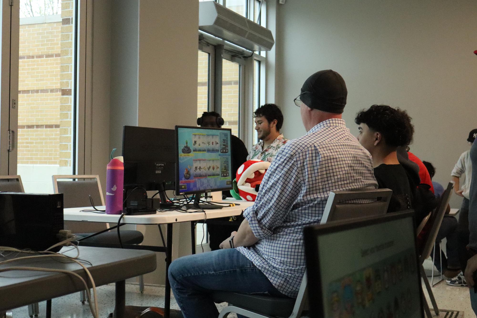 Photo Essay: Texas Wesleyan Esports hosts student vs. faculty MAR10 gaming tournament